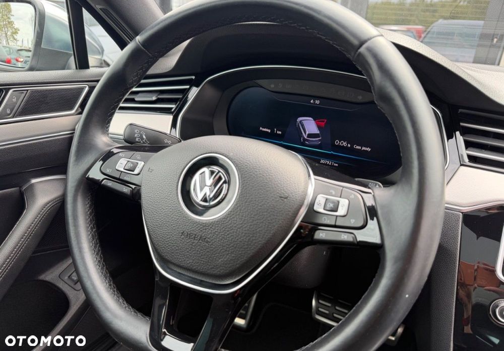 Volkswagen Passat Alltrack - 19
