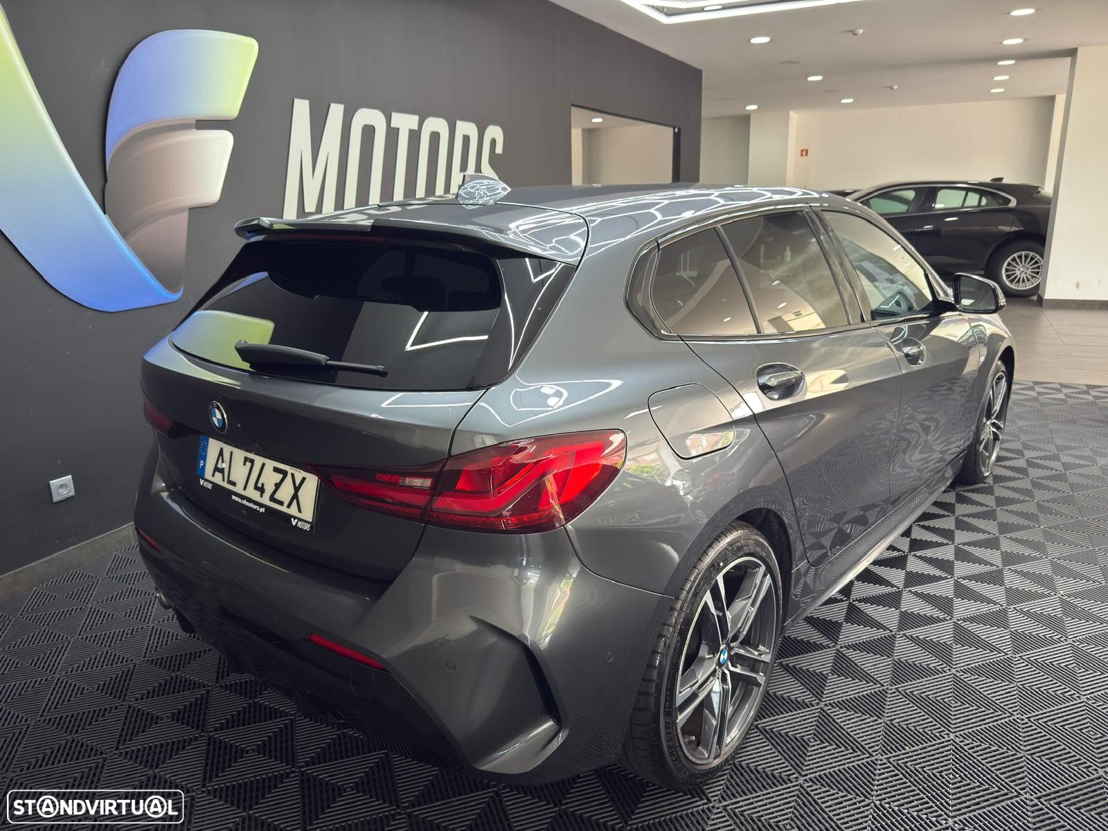 BMW 116 d Pack Desportivo M Auto - 8