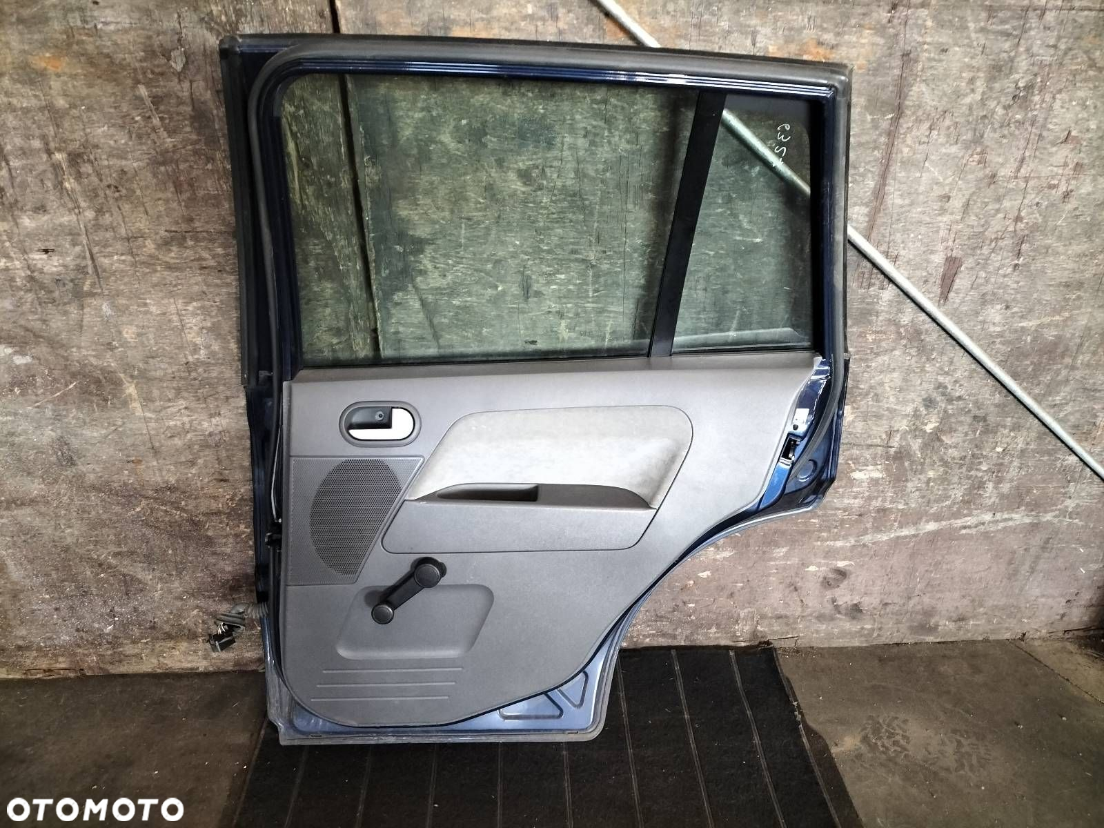 DRZWI KOMPLETNE PRAWY TYŁ FORD FUSION I W3 - 9