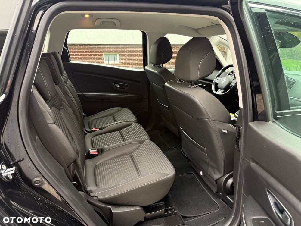 Renault Grand Scenic BLUE dCi 120 BUSINESS EDITION - 15