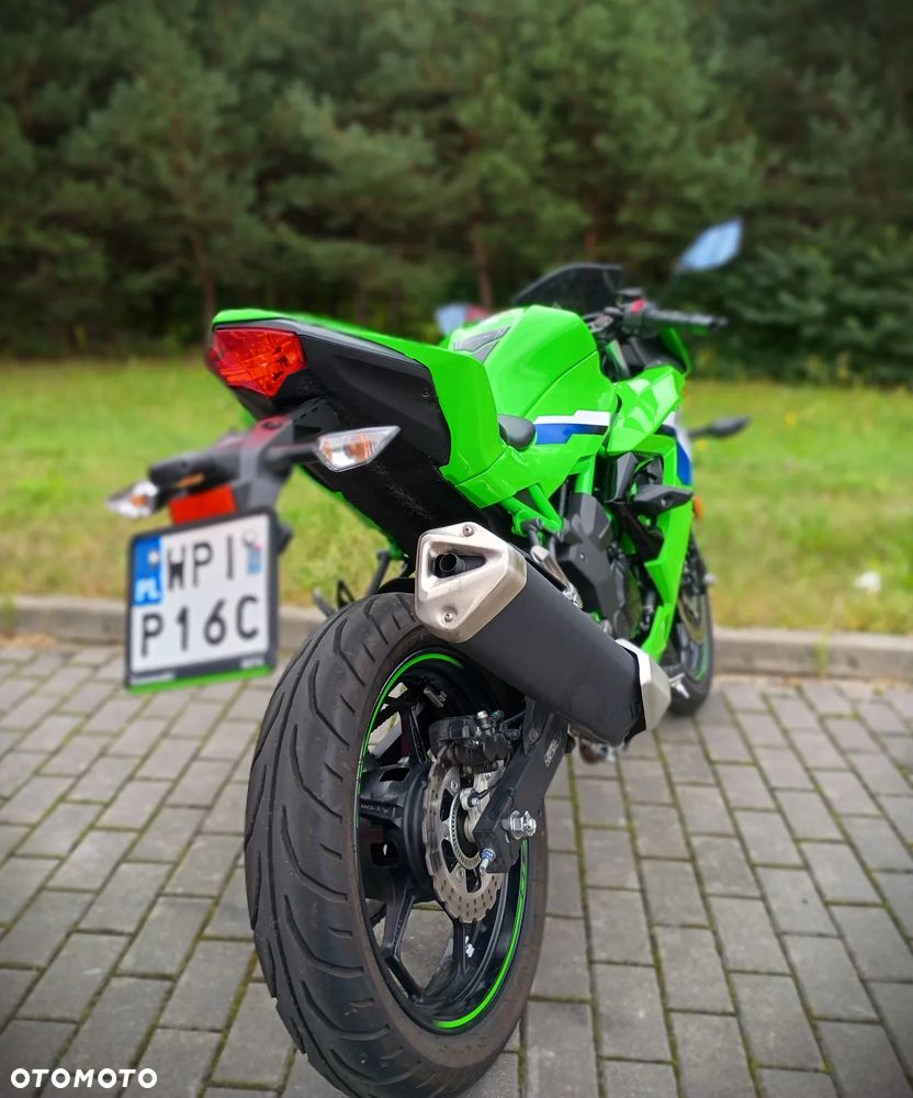 Kawasaki Ninja - 5