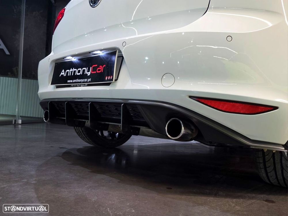 VW Golf 2.0 TSi GTi DSG Performance - 28