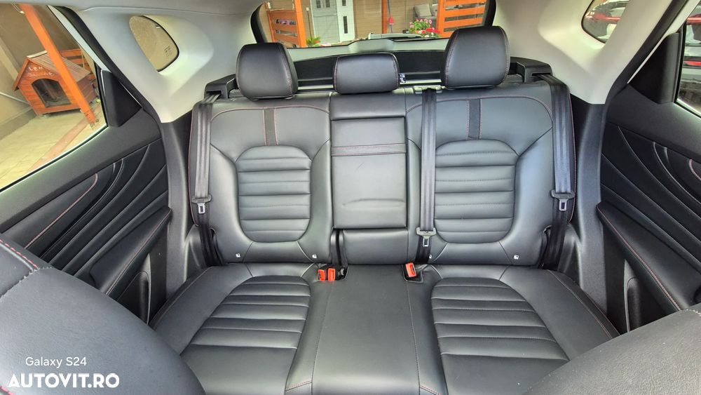 MG EHS Luxury - 8