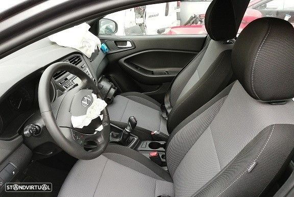 Peças Hyundai i20 Active 2017 - 10