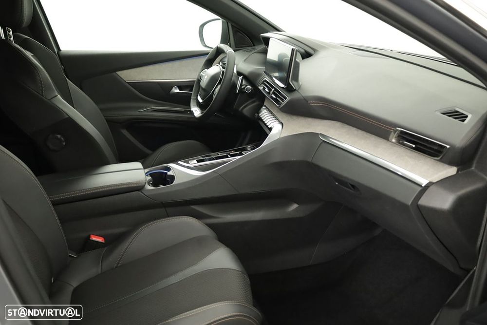 Peugeot 3008 1.2 Hybrid GT e-DCS6 - 23