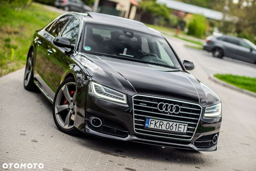 Audi A8 - 17