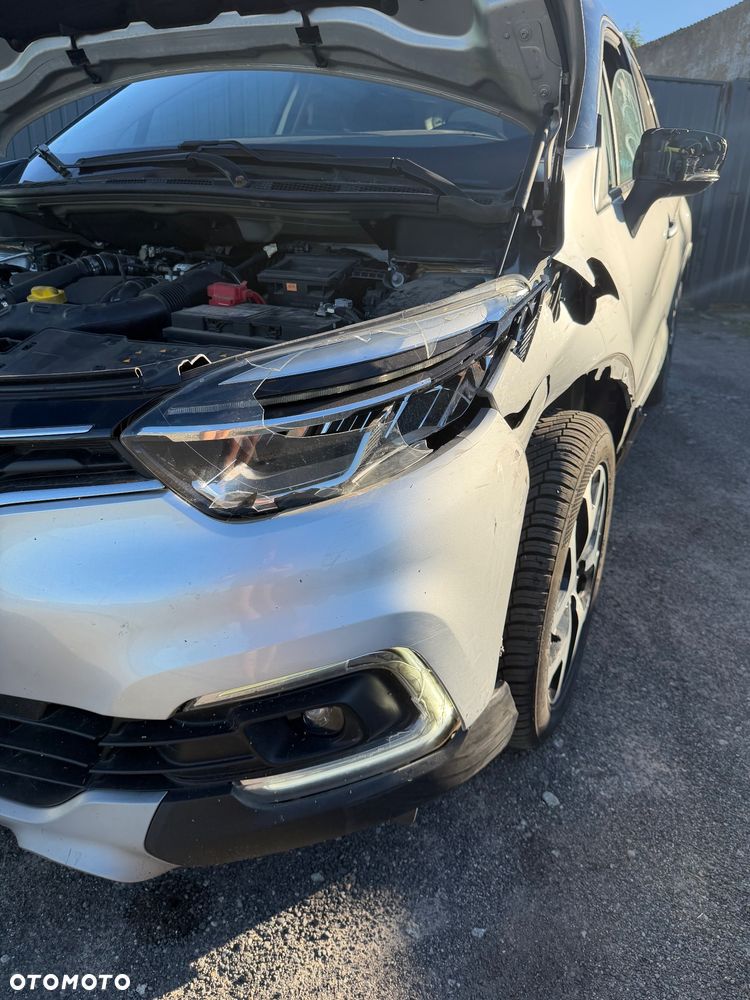 Renault Captur - 17