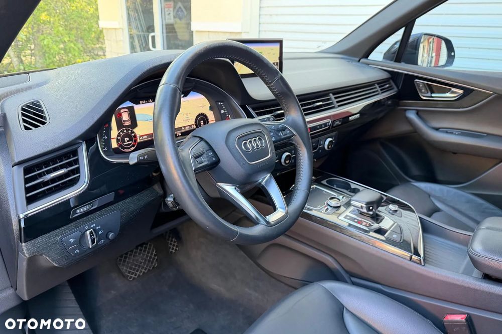 Audi Q7 - 18