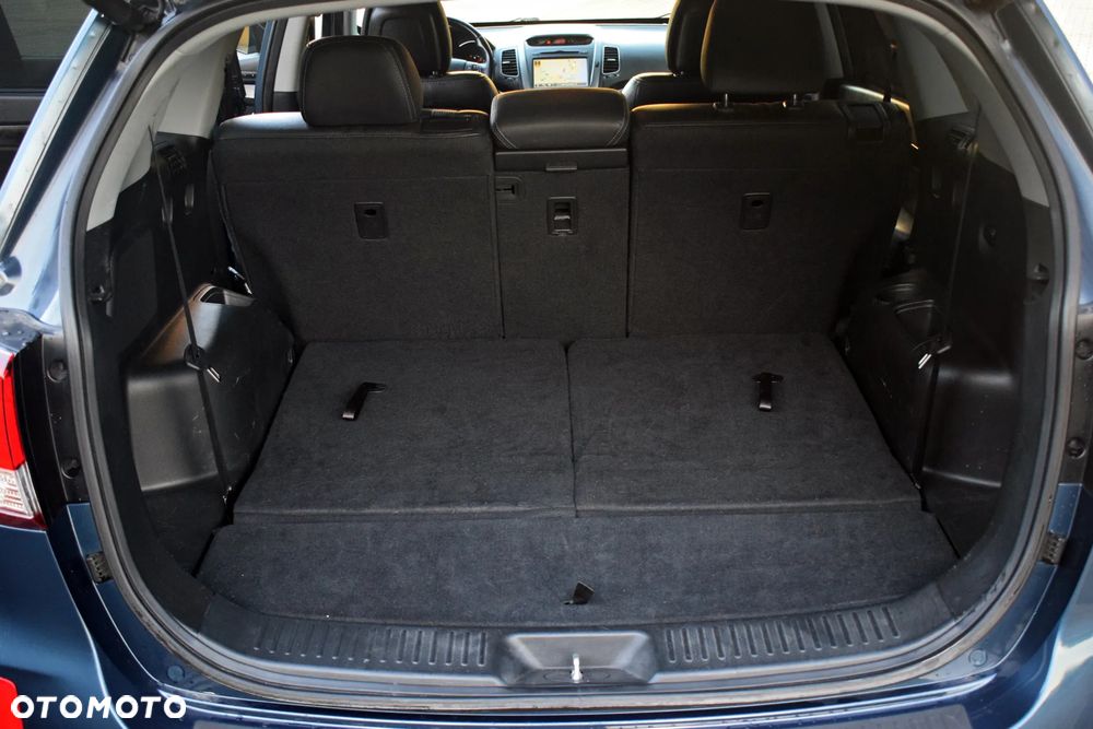 Kia Sorento 2.4 GDI XL 7os - 32