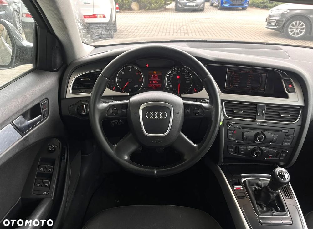 Audi A4 Limousine 2.0 TDI DPF Ambition - 13