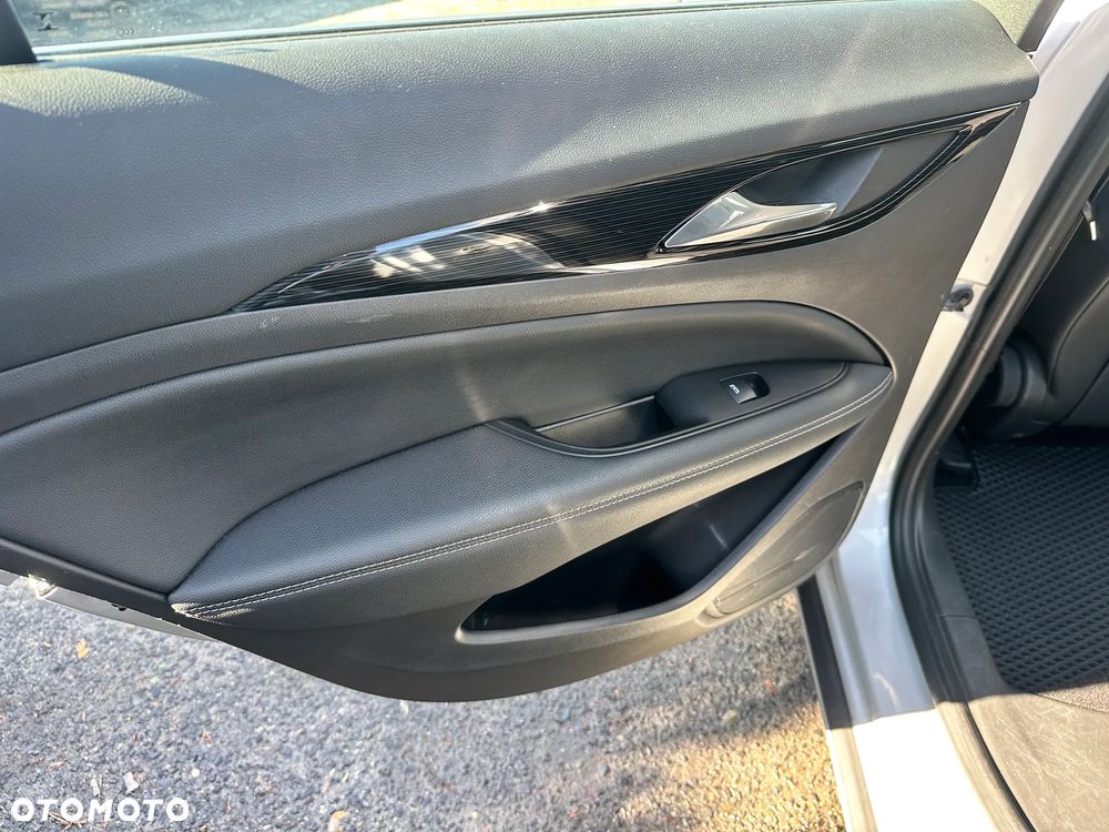 Opel Insignia 2.0 CDTI Ultimate S&S - 12