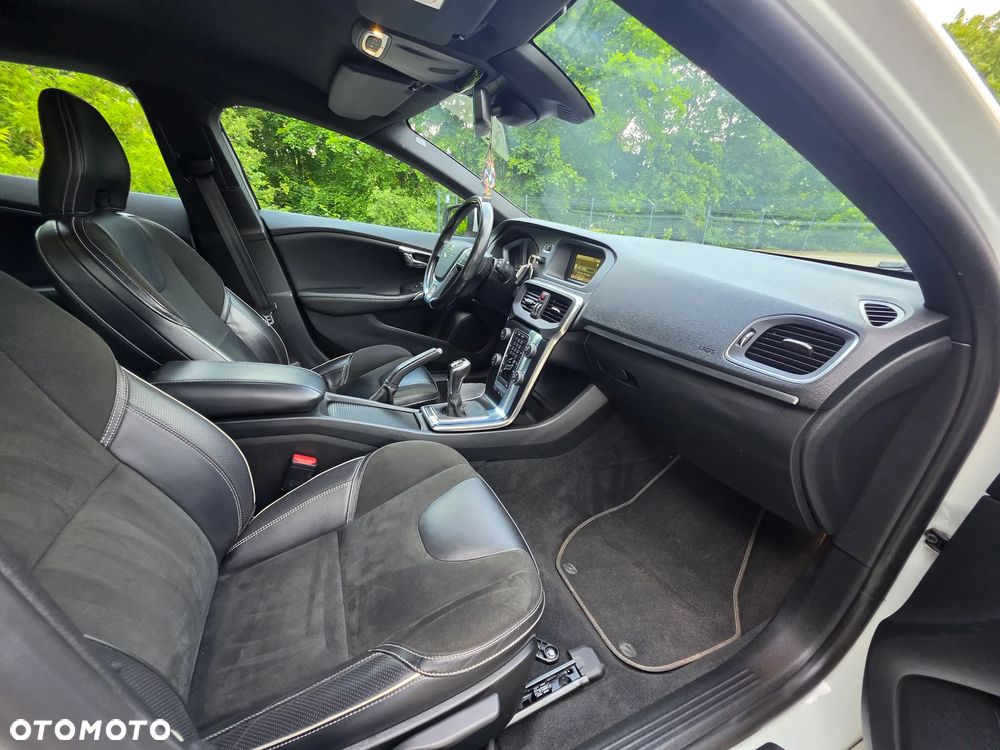 Volvo V40 D4 RDesign - 19