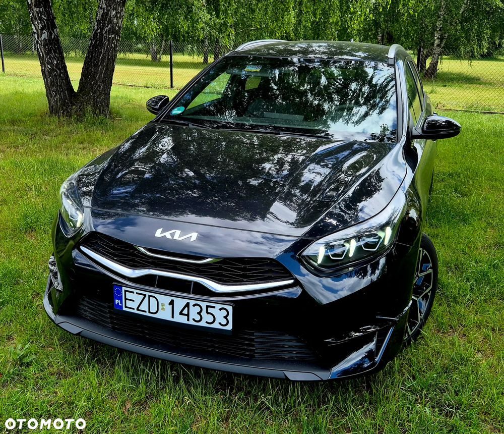 Kia Ceed - 22