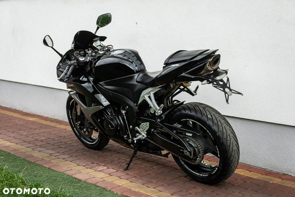 Honda CBR - 5
