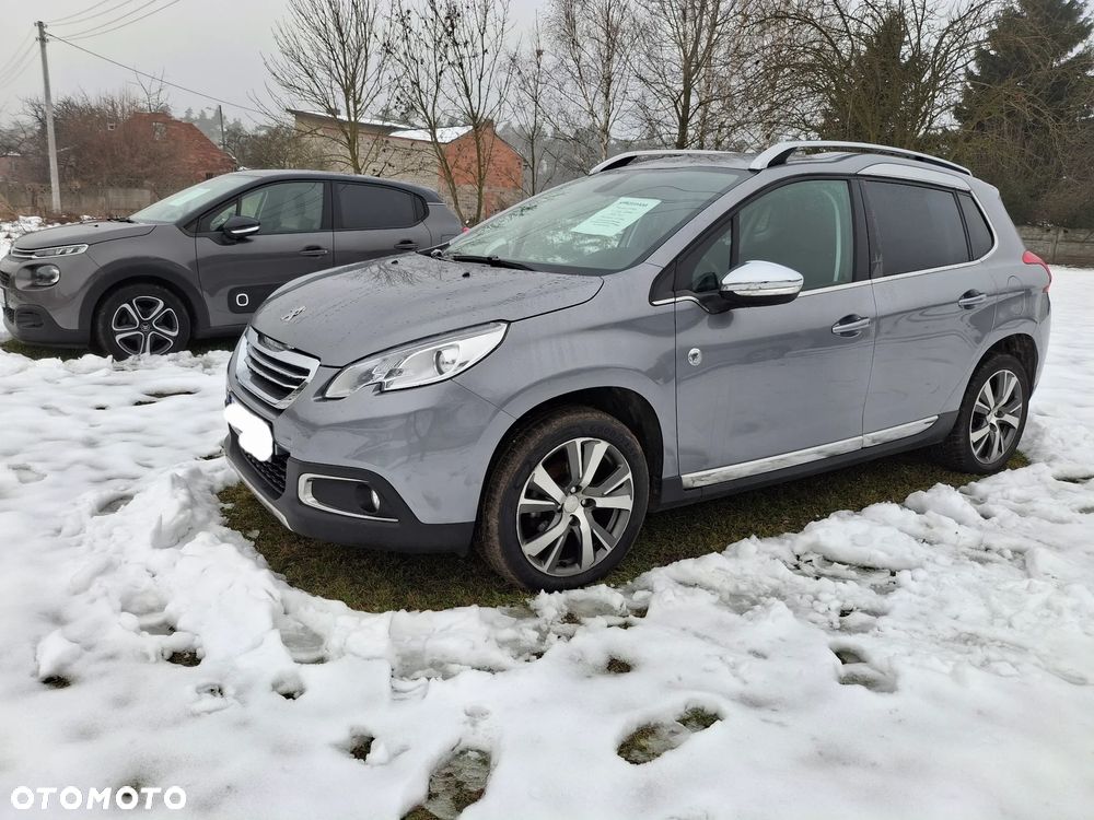 Peugeot 2008 1.6 e-HDi Allure S&S - 5