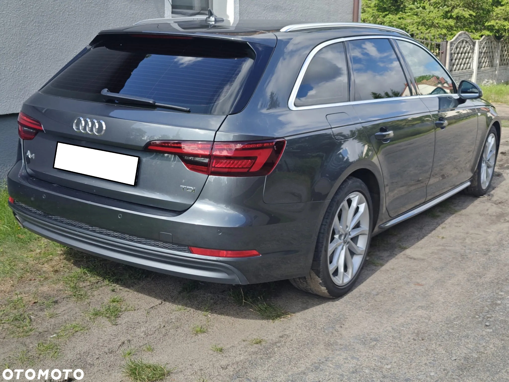 Audi A4 ver-2-0-tdi-sport-s-tronic - 5