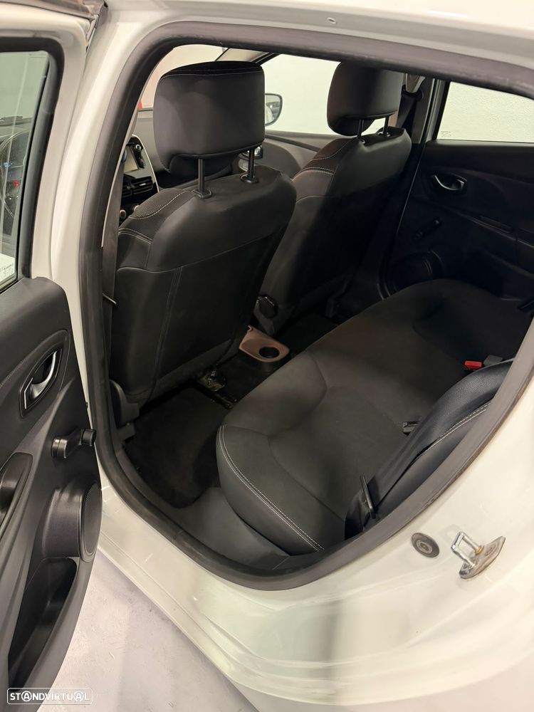 Renault Clio 1.5 dCi Dynamique S - 14