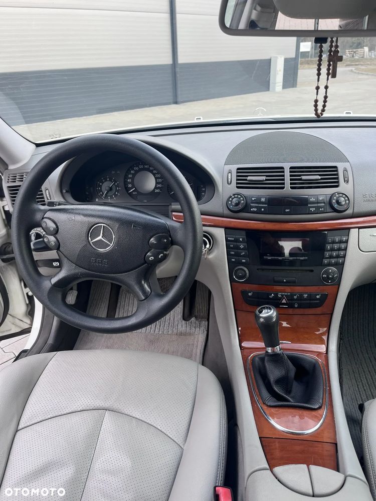 Mercedes-Benz Klasa E - 10