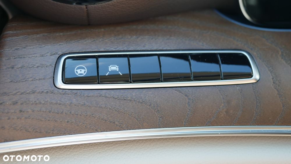 Mercedes-Benz Klasa E 300 de 9G-TRONIC Exclusive - 24