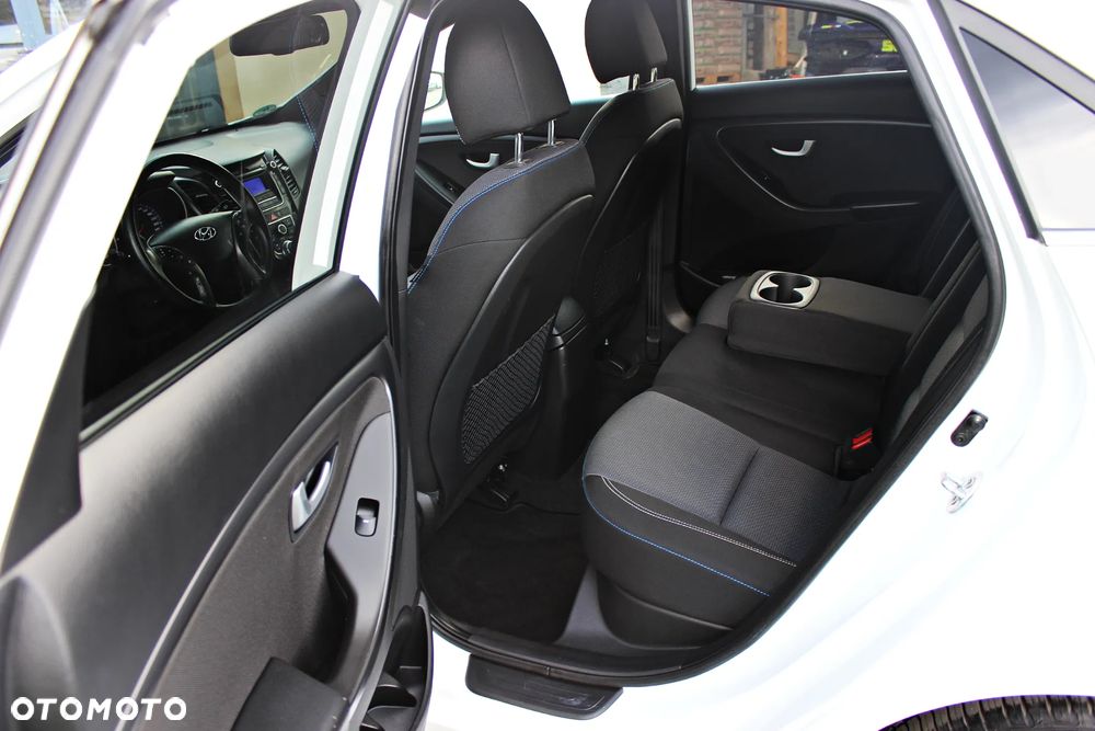 Hyundai i30 1.4 Select - 7