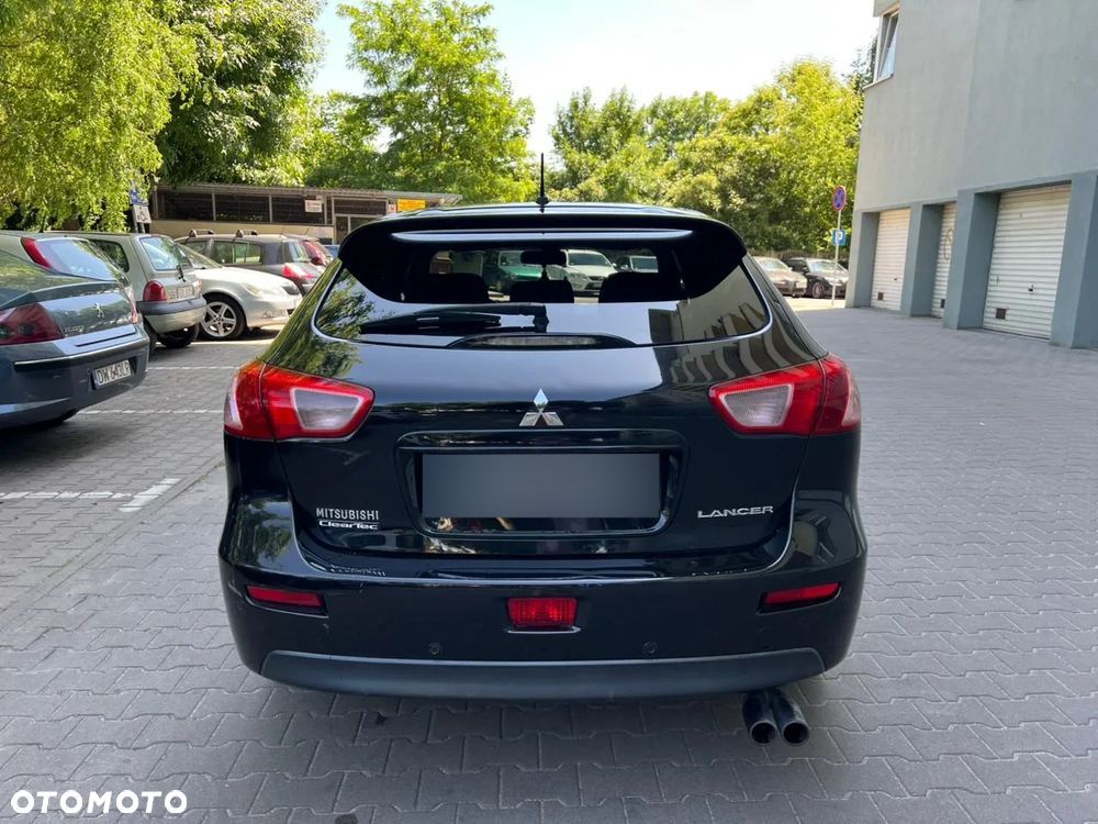 Mitsubishi Lancer - 15
