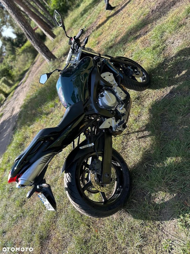 Yamaha FZ6 - 4