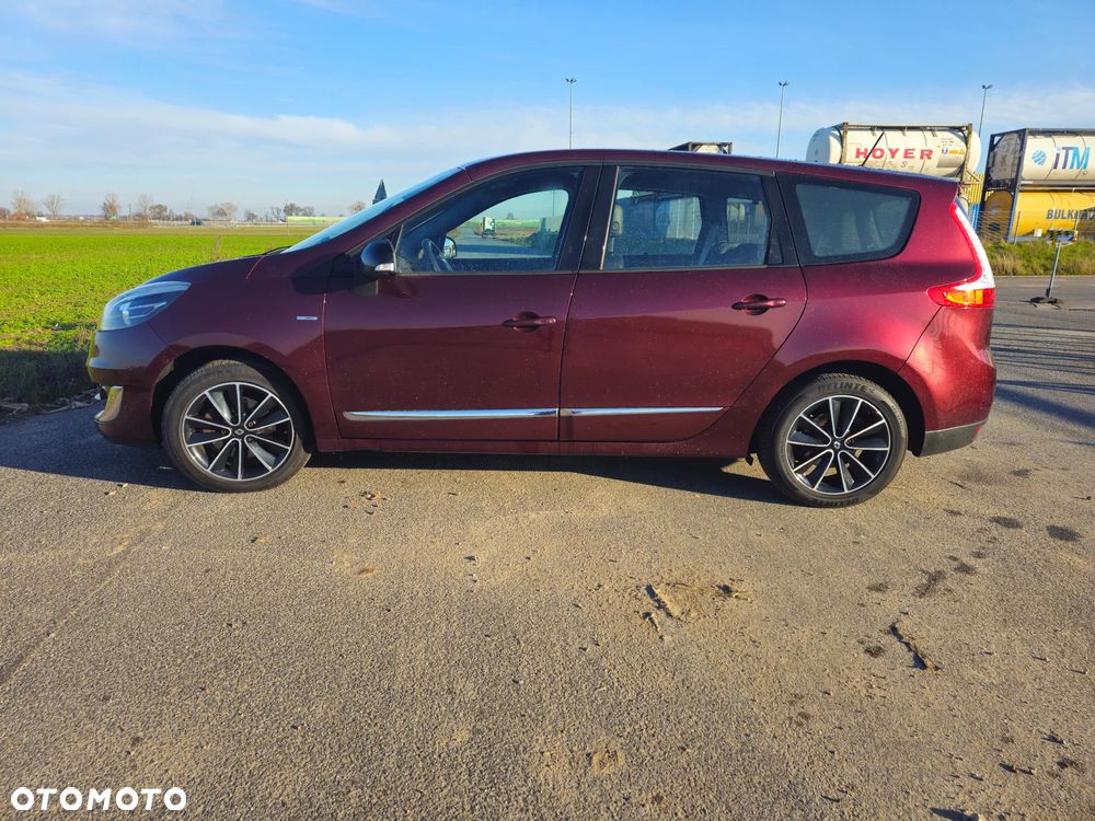 Renault Grand Scenic Gr 2.0 16V Bose Edition CVT - 8