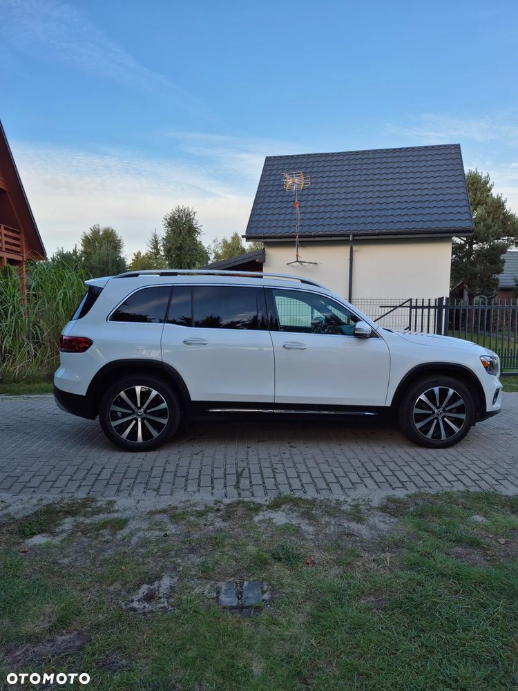 Mercedes-Benz GLB 250 8G-DCT - 28