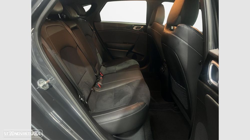 Kia ProCeed 1.0 T-GDI GT Line - 14