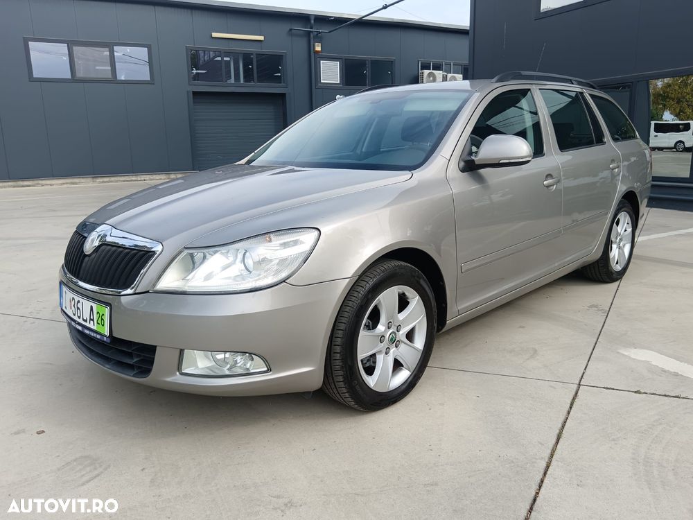 Skoda Octavia 2.0 TDI DPF Ambition - 1
