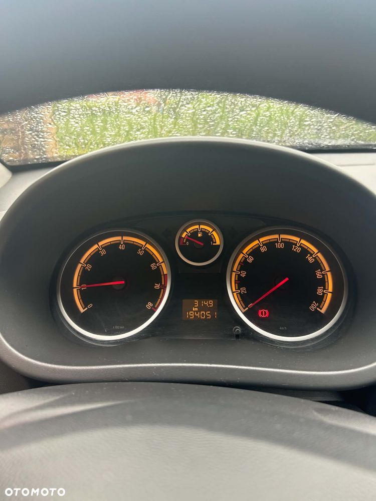 Opel Corsa 1.2 16V Enjoy - 9
