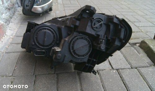 MERCEDES B KLASA W246 11-14 PRAWA PRZEDNIA LAMPA ORYGINAŁ W2468200261 - 7