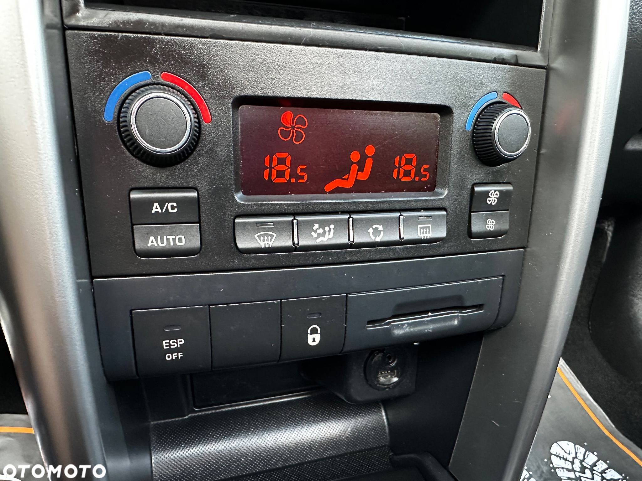 Peugeot 207 CC - 7