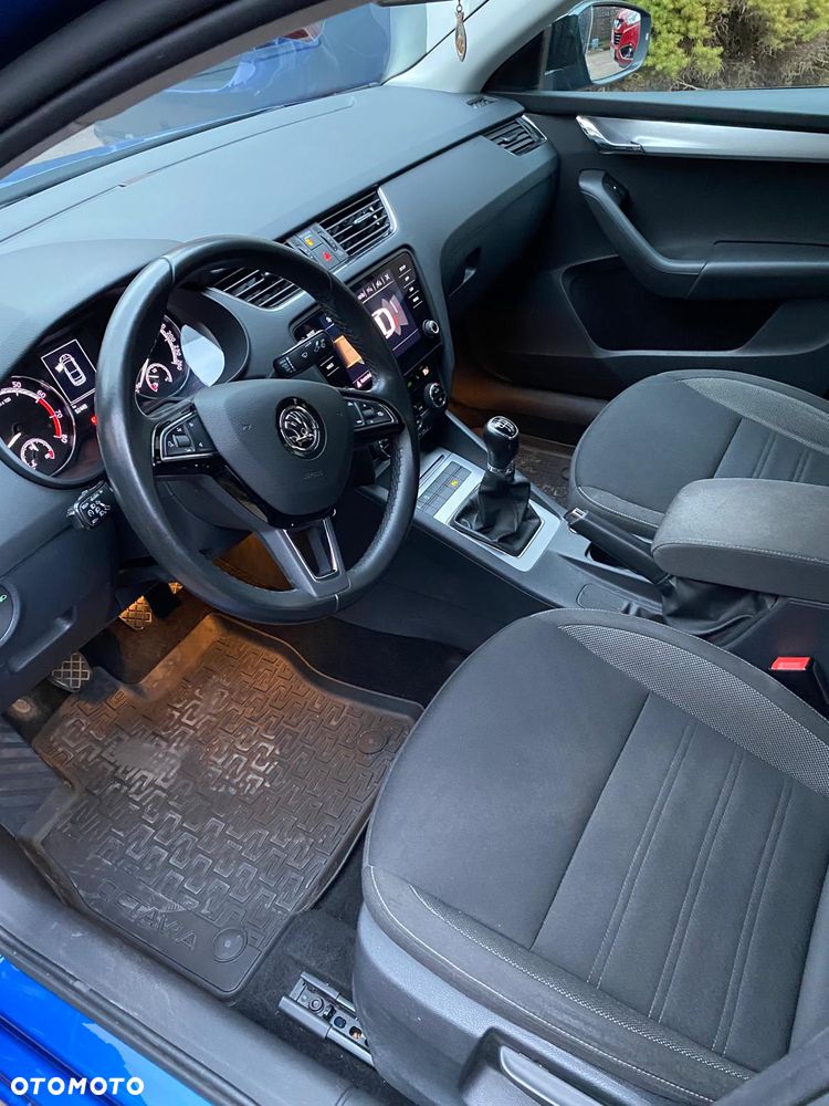 Skoda Octavia 1.5 TSI GPF ACT Ambition - 4