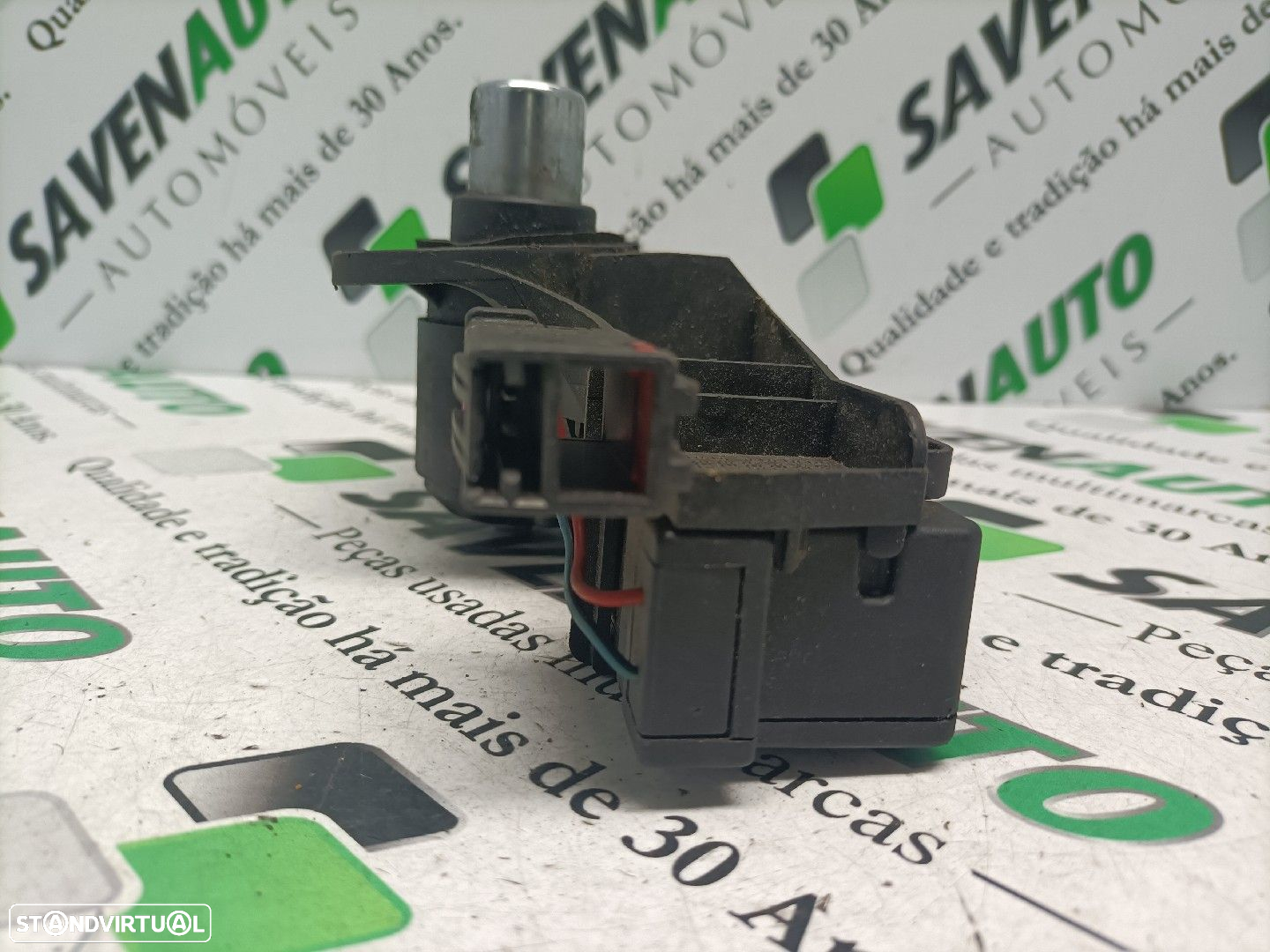 Interruptor / Switch / Botão Da Mala Opel Corsa C (X01) - 4