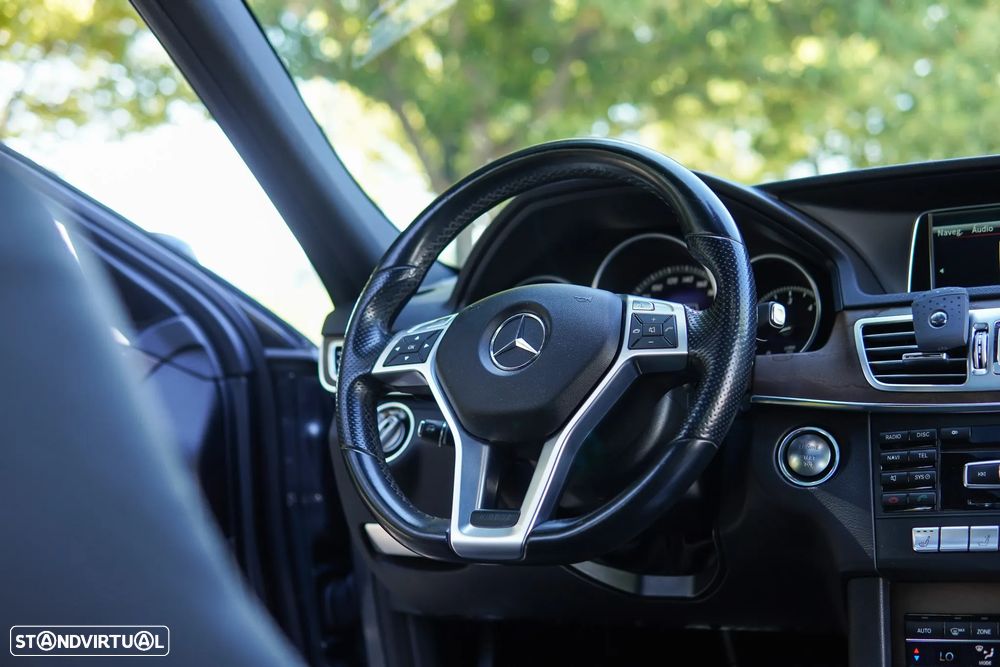 Mercedes-Benz E 300 Bluetec Hybrid Avantgarde - 61