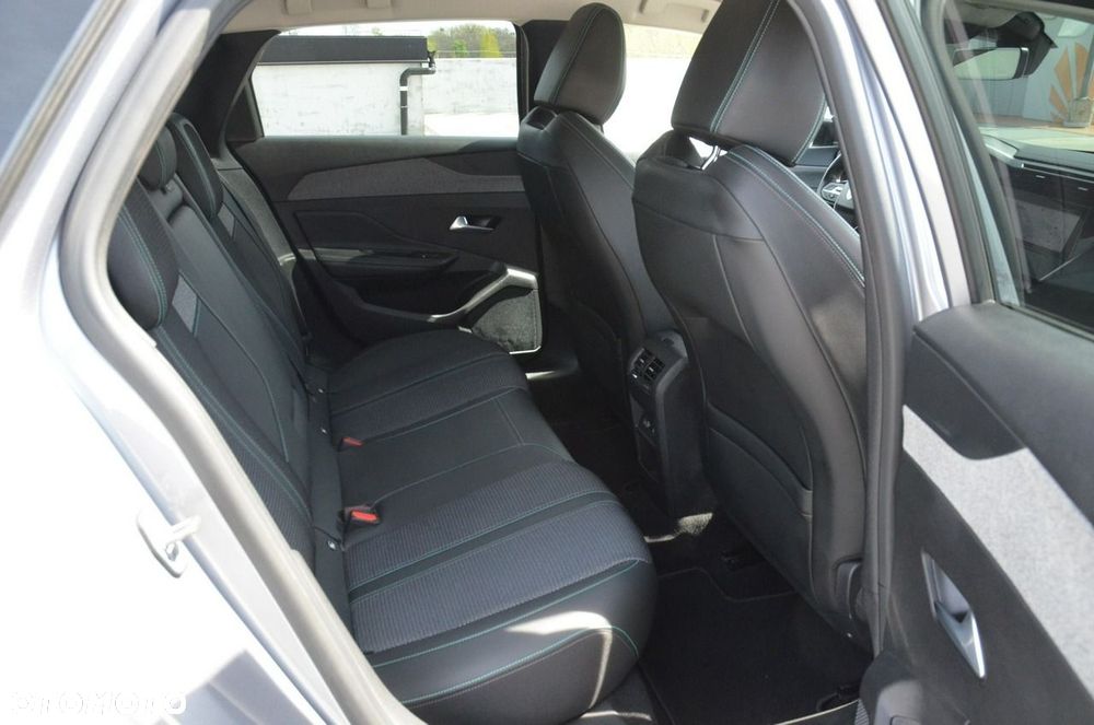 Peugeot 308 1.5 BlueHDi Allure Pack S&S EAT8 - 34
