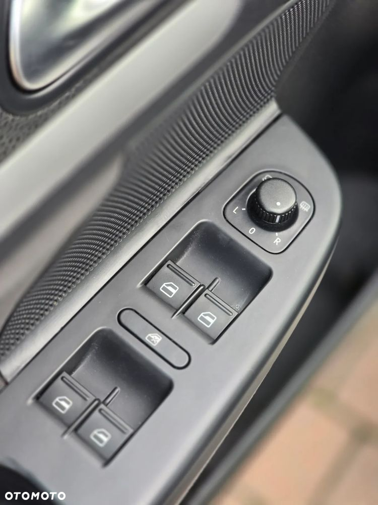 Volkswagen Jetta 1.4 TSI Comfortline - 17