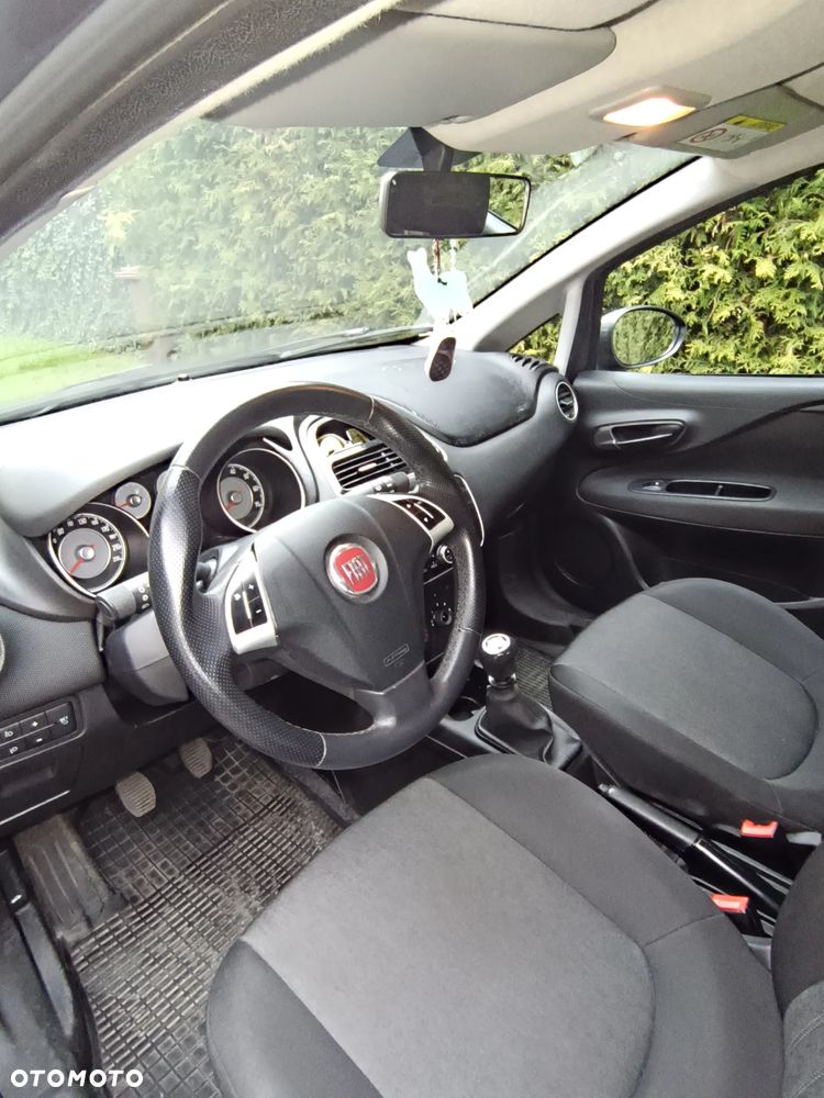 Fiat Punto 1.4 Easy S&S - 5