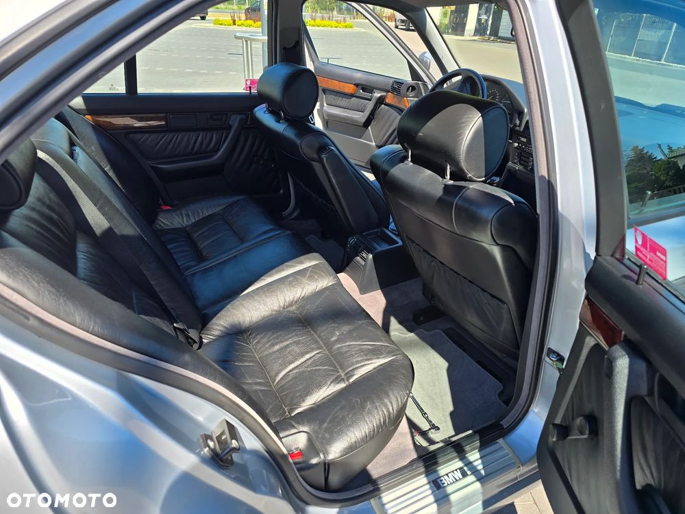 BMW Seria 5 525i - 9