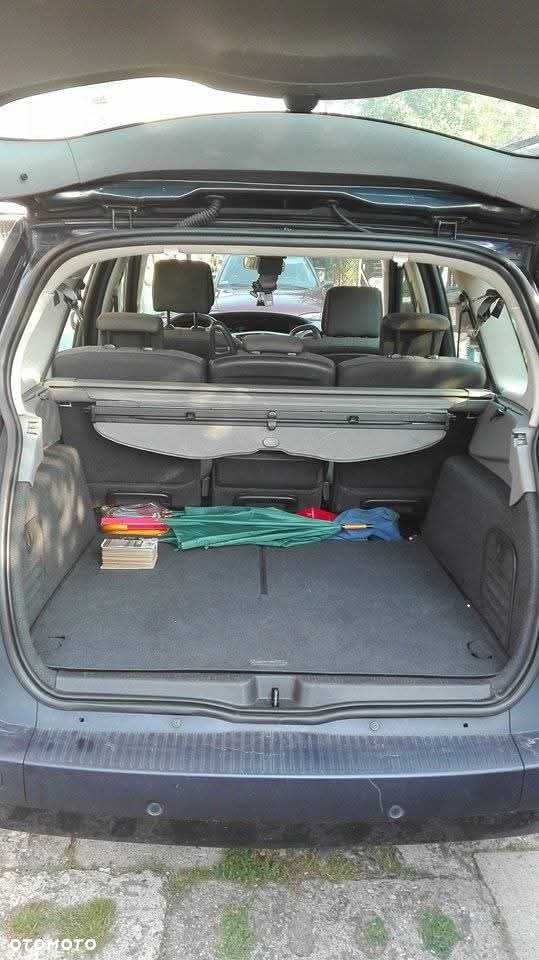 Renault Grand Scenic - 2