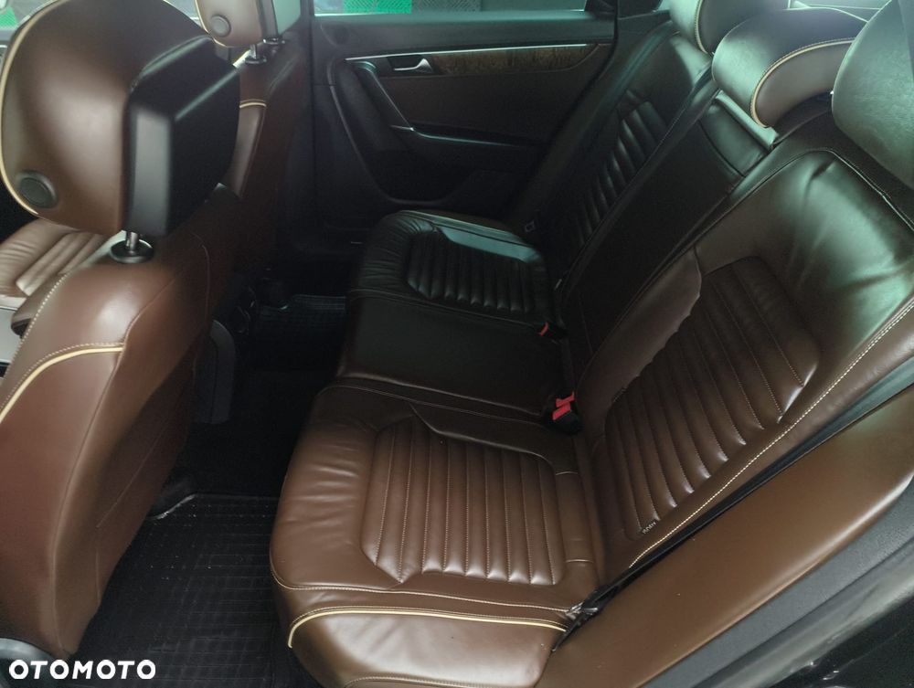 Volkswagen Passat 2.0 TDI DPF Comfortline DSG - 23