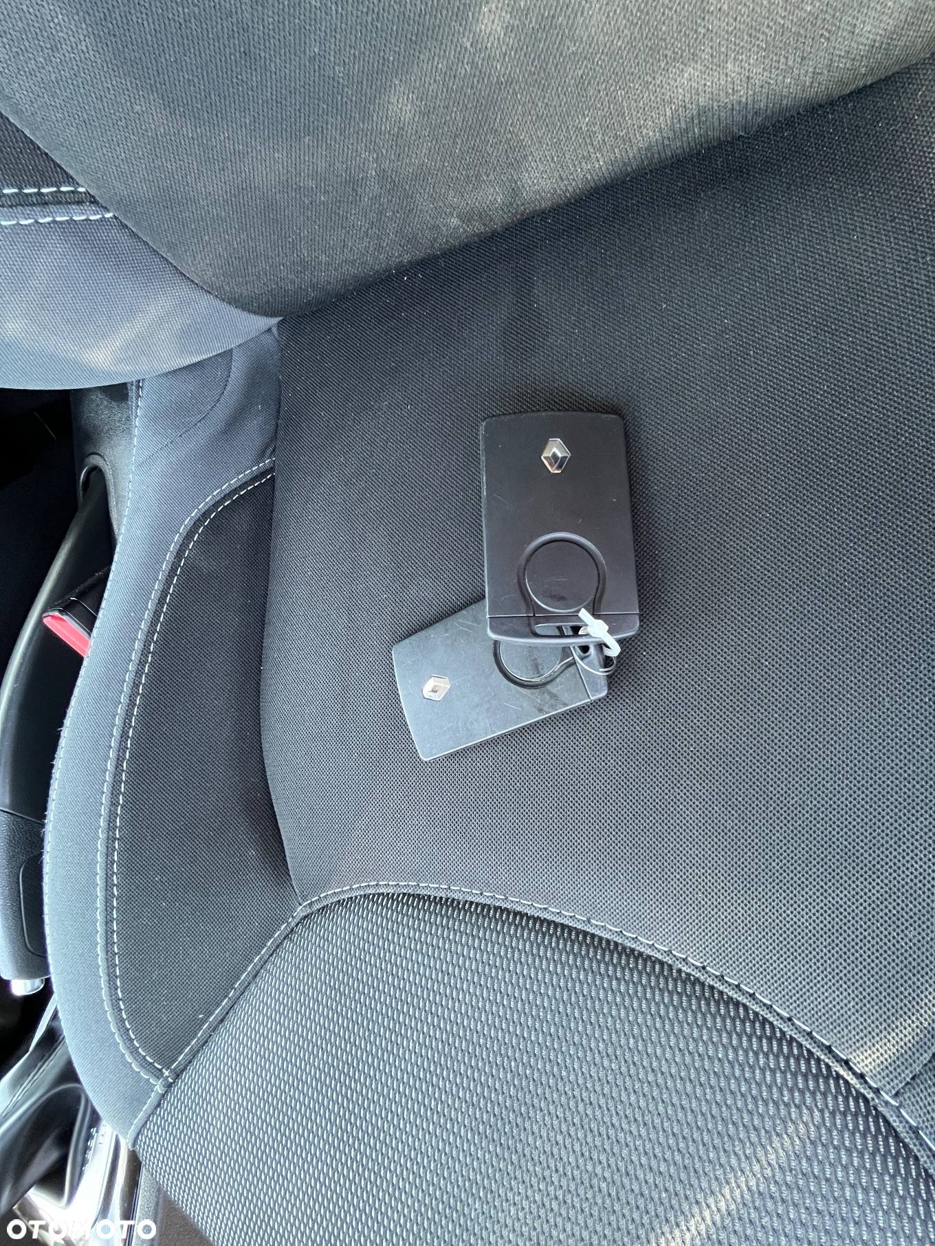 Renault Clio Grandtour Energy dCi 90 EDC Business - 23