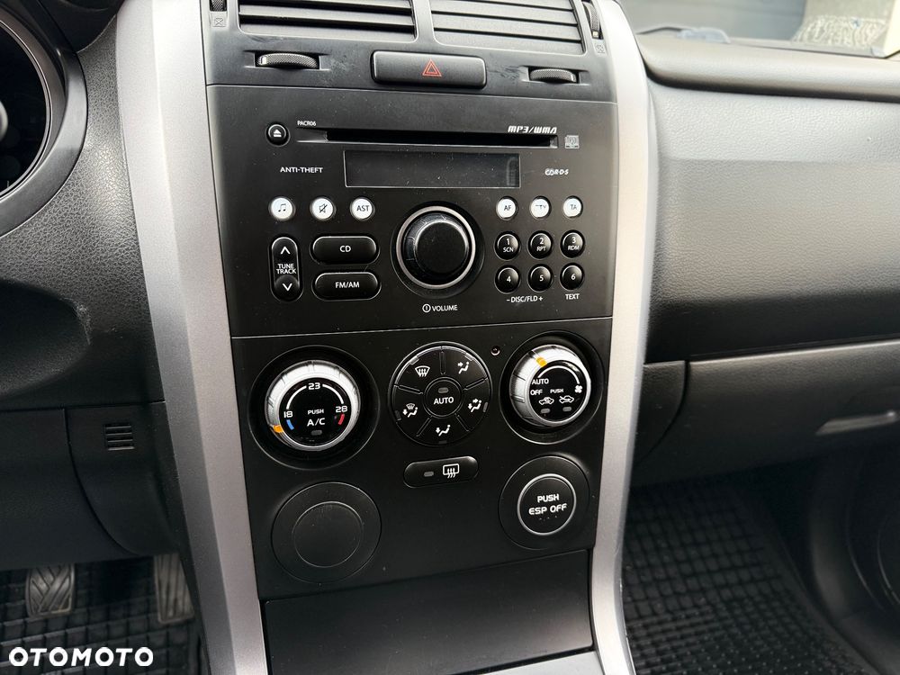 Suzuki Grand Vitara - 12