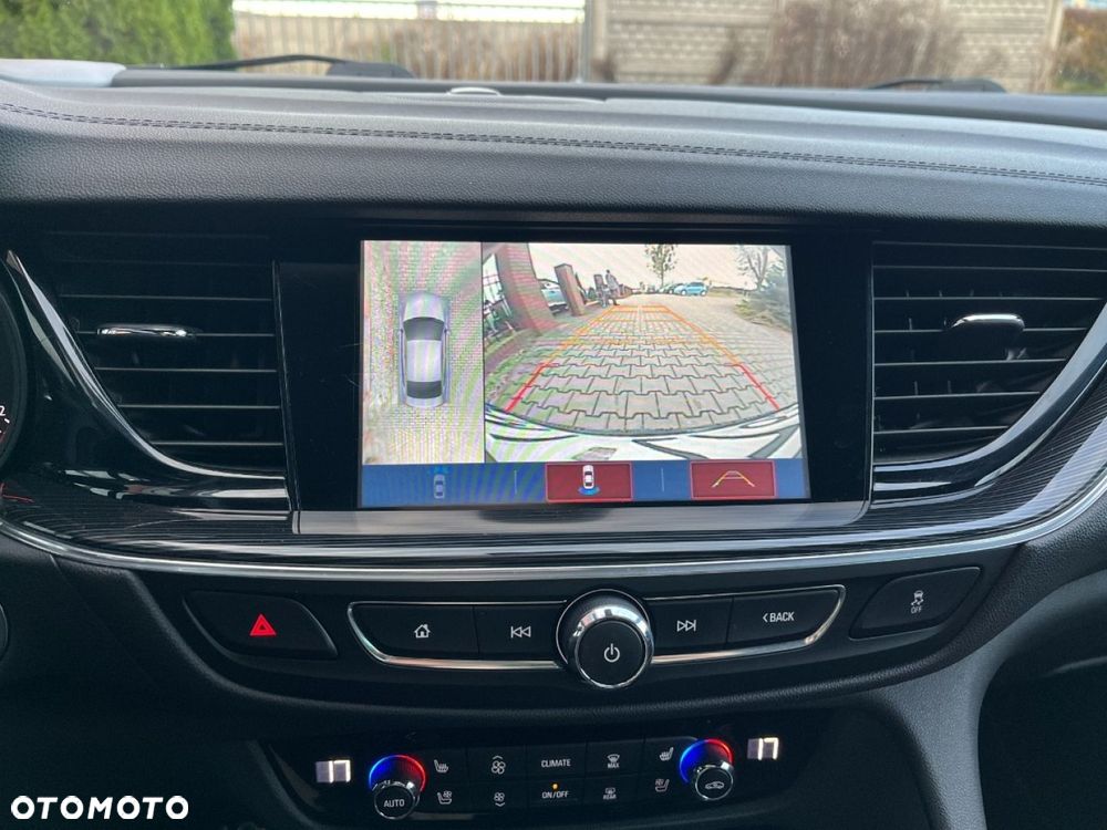 Opel Insignia 2.0 CDTI Executive - 11