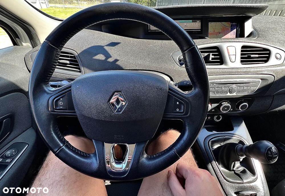 Renault Scenic - 9