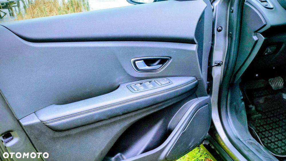 Renault Scenic - 13