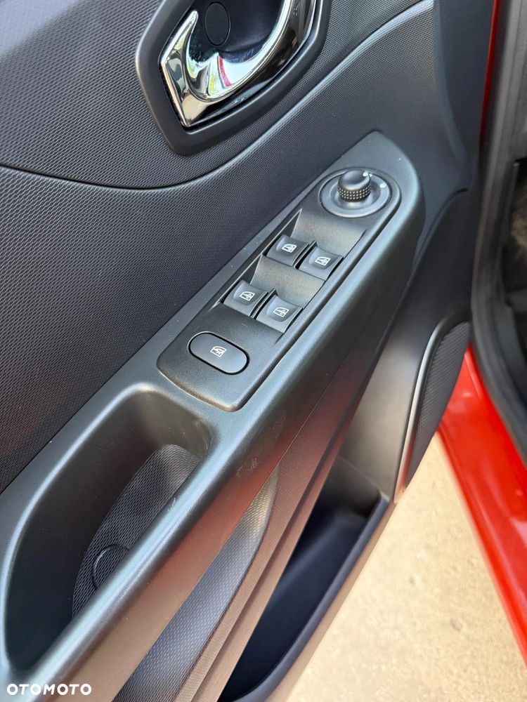 Renault Captur - 15