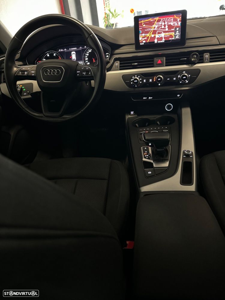 Audi A4 Avant 2.0 TDi Design S tronic - 18