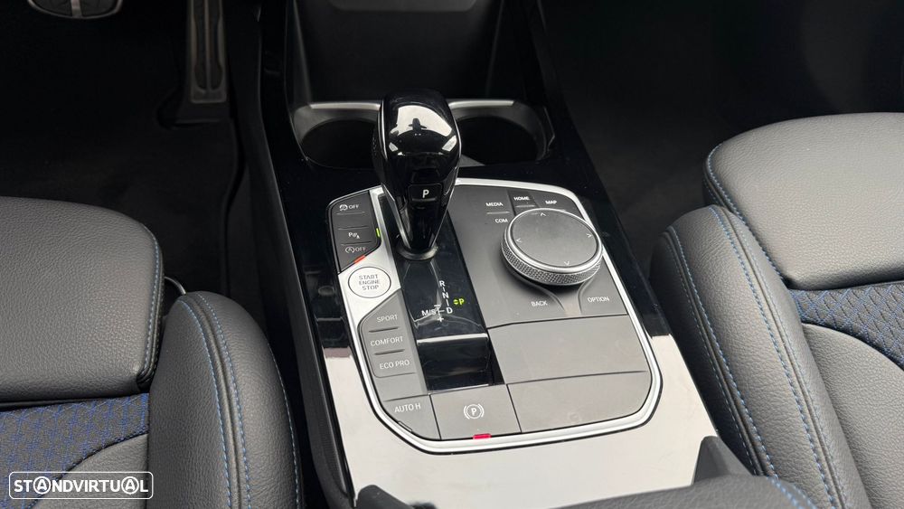 BMW 116 d Pack Desportivo M Auto - 16